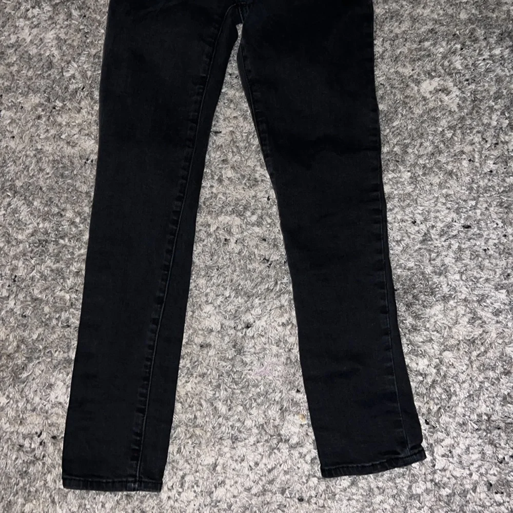 NWOT Gap Super Skinny Jeans